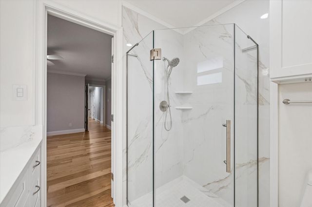 10422 Raritan Drive, Houston, TX 77043