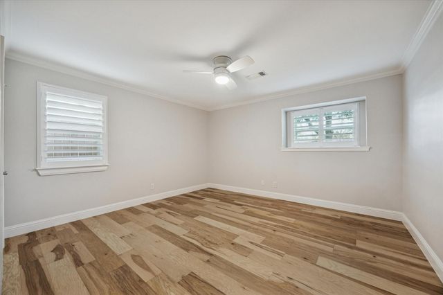 10422 Raritan Drive, Houston, TX 77043