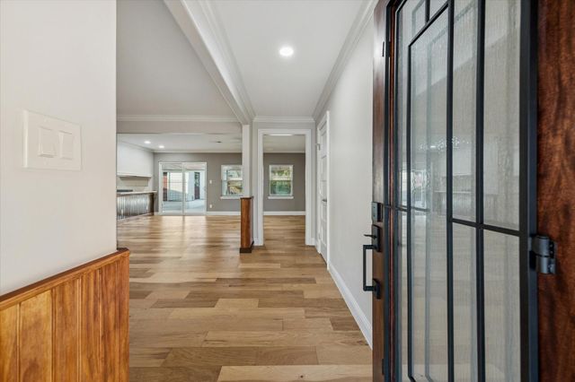 10422 Raritan Drive, Houston, TX 77043