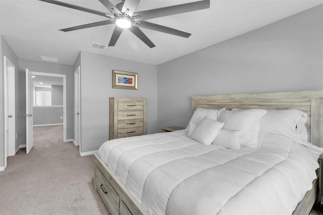 19421 MONARCH WIND WAY, Lutz, FL 33558