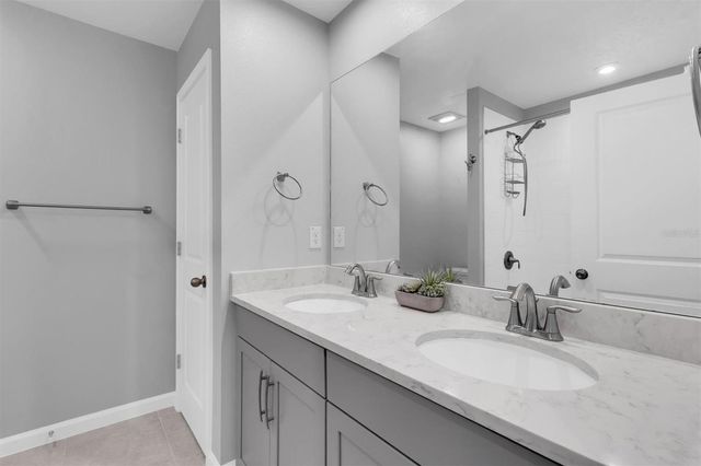 19421 MONARCH WIND WAY, Lutz, FL 33558