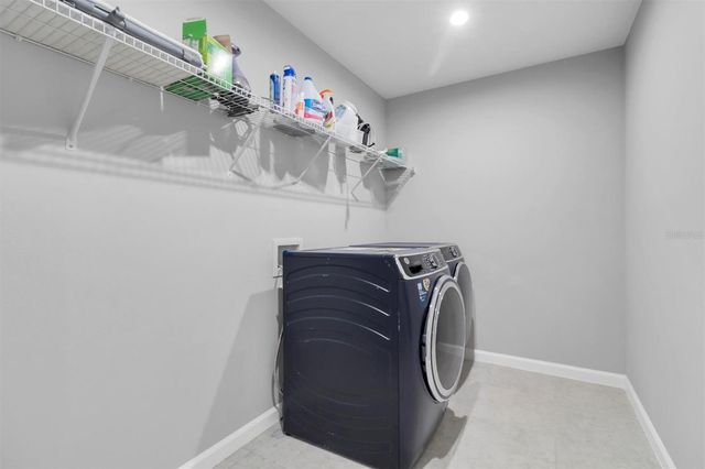 19421 MONARCH WIND WAY, Lutz, FL 33558