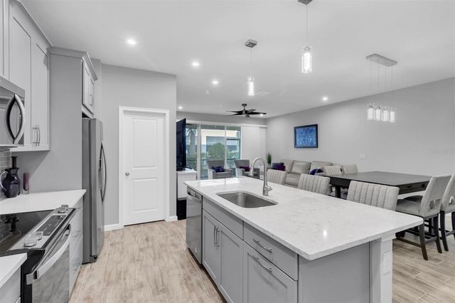 19421 MONARCH WIND WAY, Lutz, FL 33558