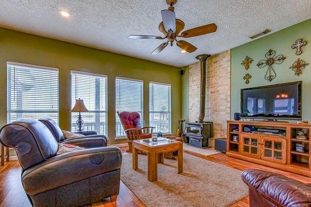 27 Marina Court, Coldspring, TX 77331