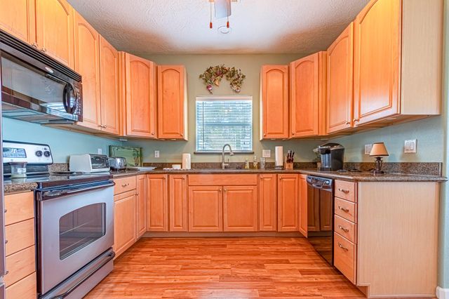 27 Marina Court, Coldspring, TX 77331