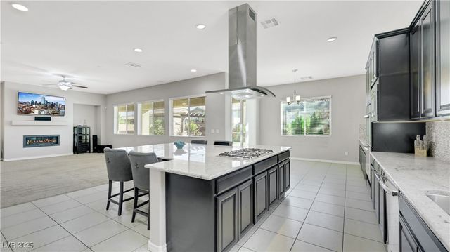 9635 Ramon Valley Avenue, Las Vegas, NV 89149