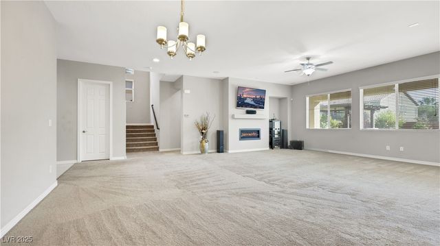 9635 Ramon Valley Avenue, Las Vegas, NV 89149