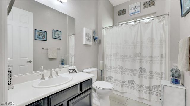 9635 Ramon Valley Avenue, Las Vegas, NV 89149