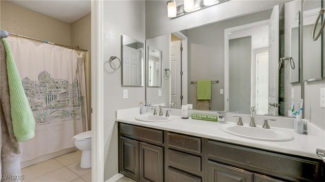 9635 Ramon Valley Avenue, Las Vegas, NV 89149