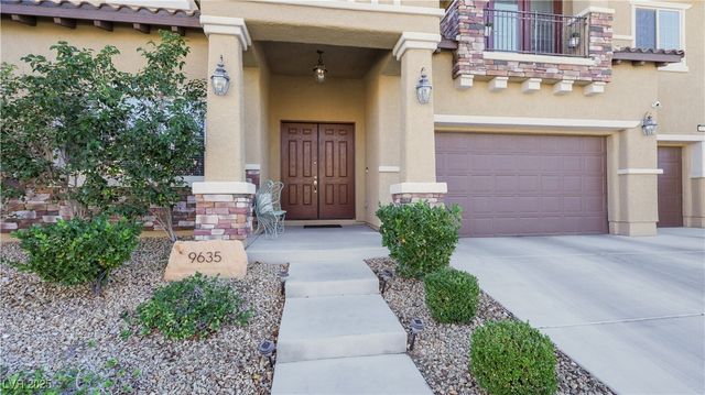 9635 Ramon Valley Avenue, Las Vegas, NV 89149