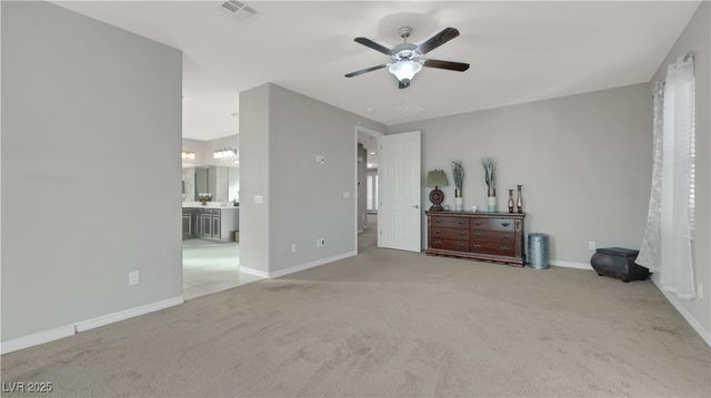 9635 Ramon Valley Avenue, Las Vegas, NV 89149