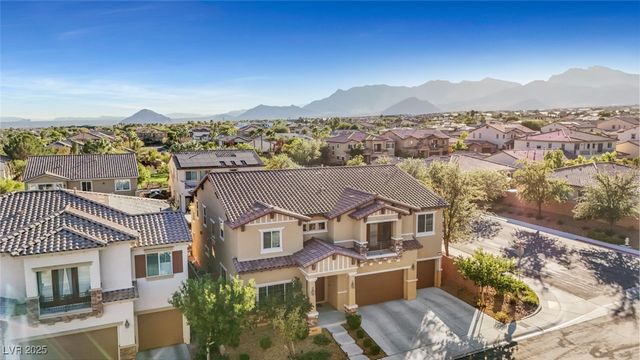 9635 Ramon Valley Avenue, Las Vegas, NV 89149