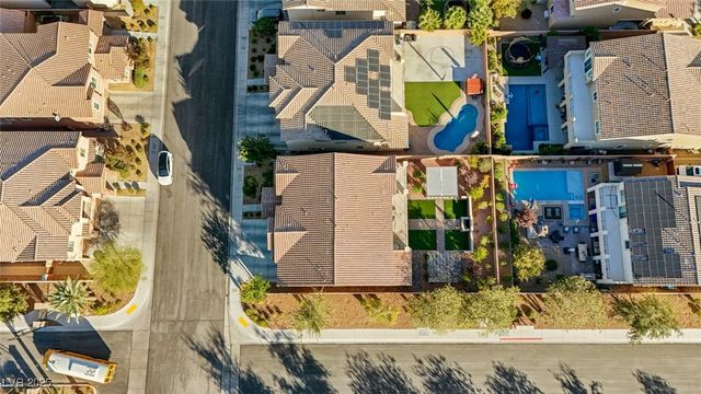 9635 Ramon Valley Avenue, Las Vegas, NV 89149