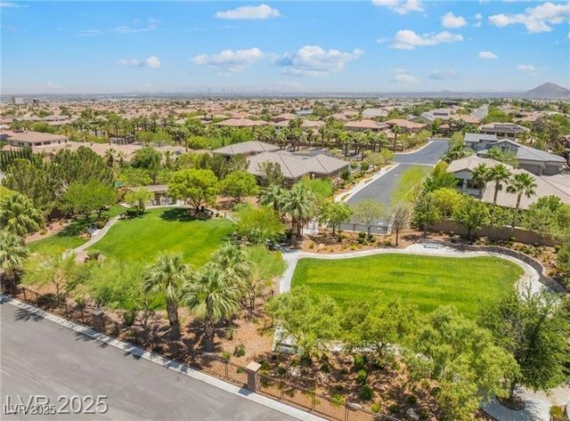 9635 Ramon Valley Avenue, Las Vegas, NV 89149