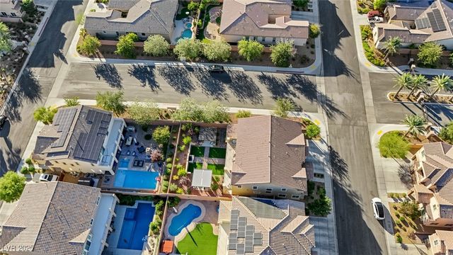 9635 Ramon Valley Avenue, Las Vegas, NV 89149