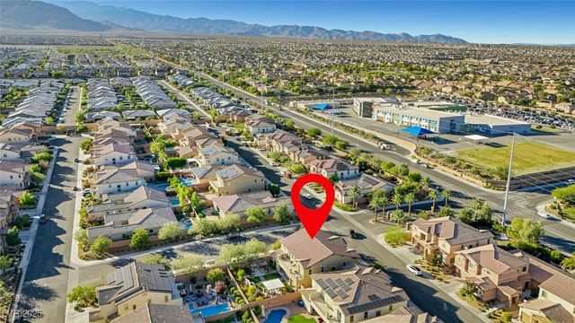 9635 Ramon Valley Avenue, Las Vegas, NV 89149