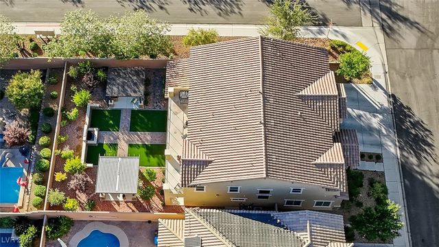 9635 Ramon Valley Avenue, Las Vegas, NV 89149