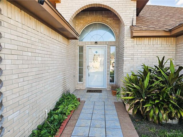 6561 Carolina Pine Drive, Brownsville, TX 78526