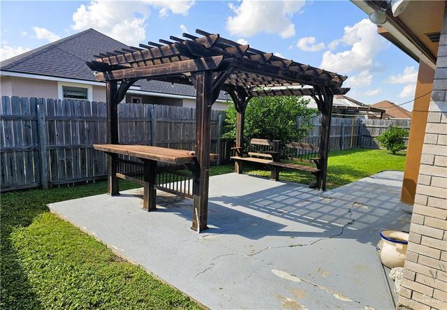 6561 Carolina Pine Drive, Brownsville, TX 78526