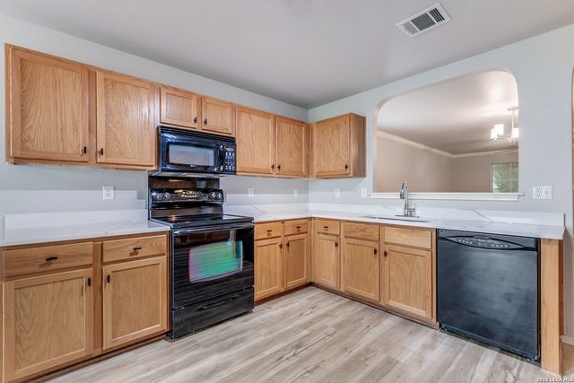 543 STABLE VISTA, San Antonio, TX 78227