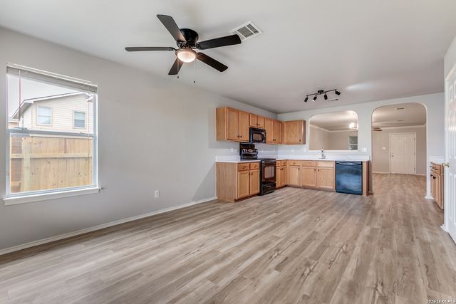 543 STABLE VISTA, San Antonio, TX 78227