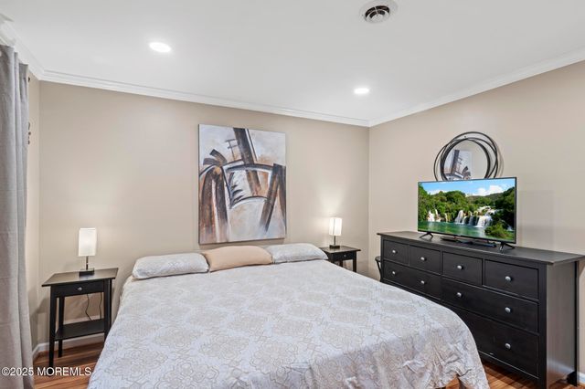 598 Cambridge Circle, Manchester, NJ 08759