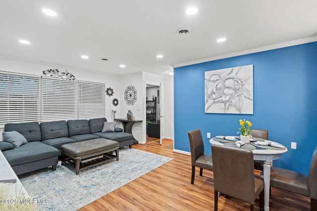 598 Cambridge Circle, Manchester, NJ 08759