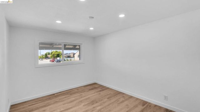 3672 Del Monte Way, San Leandro, CA 94578