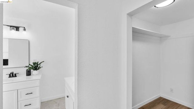 3672 Del Monte Way, San Leandro, CA 94578