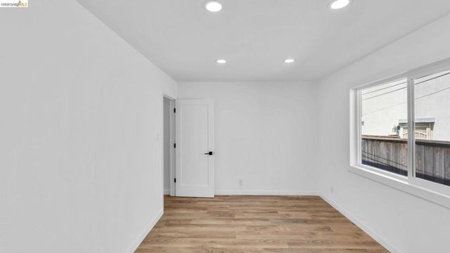 3672 Del Monte Way, San Leandro, CA 94578