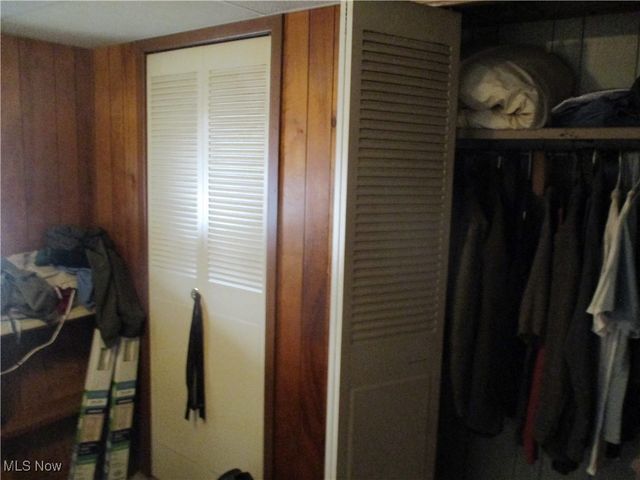 8209 Russell Lane, Cleveland, OH 44144