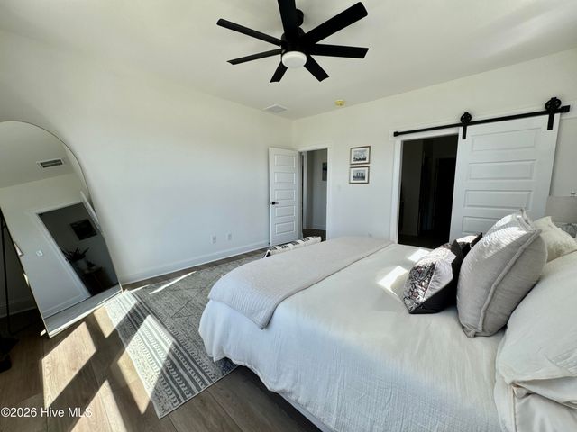 1748 Dixon Grove Lane, Grimesland, NC 27837