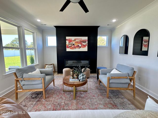 1748 Dixon Grove Lane, Grimesland, NC 27837