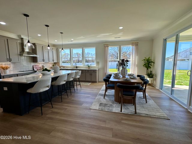 1748 Dixon Grove Lane, Grimesland, NC 27837