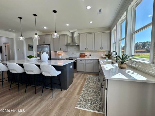 1748 Dixon Grove Lane, Grimesland, NC 27837