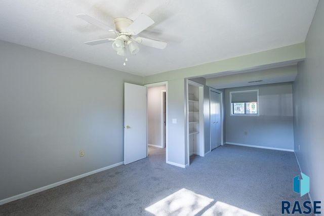1000 S Lakota Ave Avenue, Brandon, SD 57005