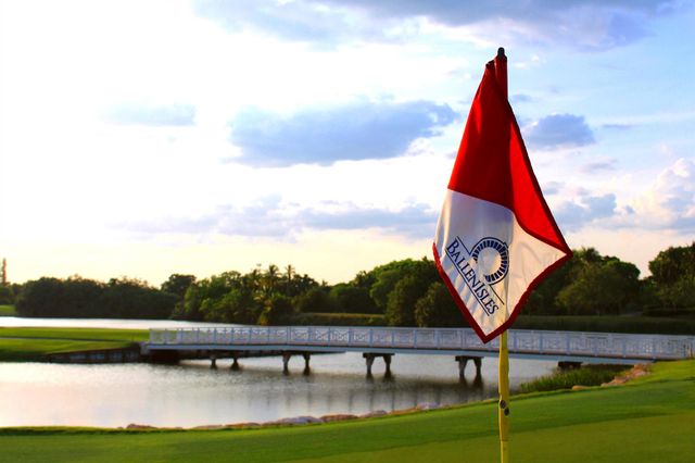 17 Bermuda Lake Drive, Palm Beach Gardens, FL 33418