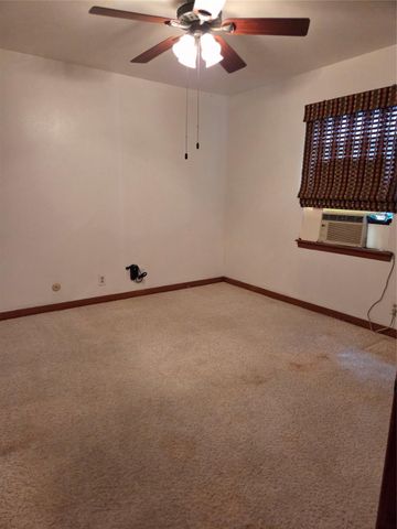 2306 Reinerman Street, Houston, TX 77007