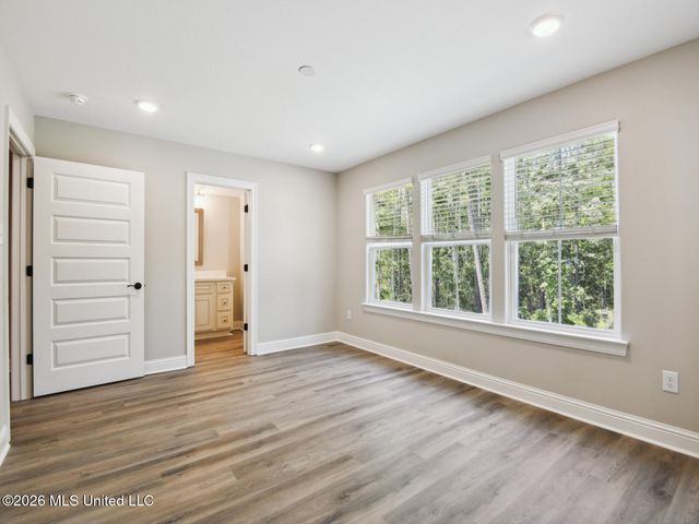 10423 Landon Meadows Drive, Gulfport, MS 39503