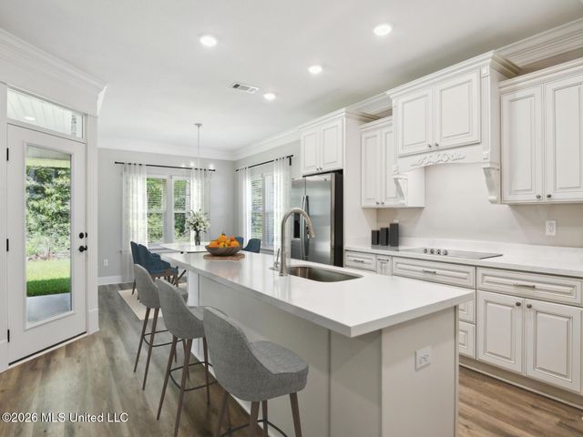 10423 Landon Meadows Drive, Gulfport, MS 39503