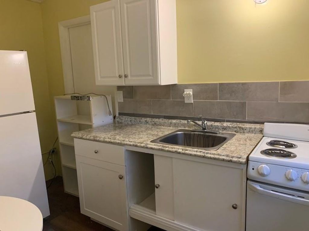 8457 Southampton Drive, Miramar, FL 33025