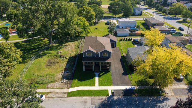 9941 Melvina Avenue, Oak Lawn, IL 60453