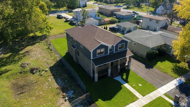 9941 Melvina Avenue, Oak Lawn, IL 60453