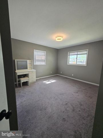 205 HOLLYWOOD CT, Glen Burnie, MD 21060