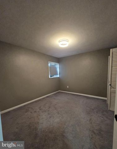 205 HOLLYWOOD CT, Glen Burnie, MD 21060