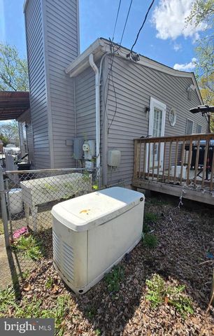 205 HOLLYWOOD CT, Glen Burnie, MD 21060