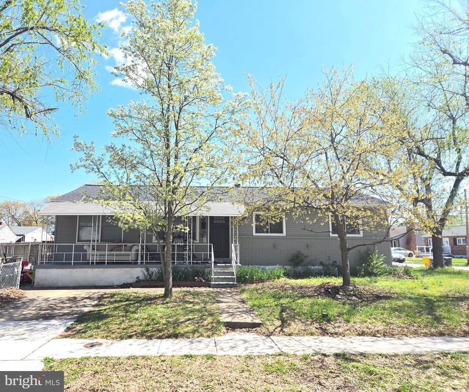 205 HOLLYWOOD CT, Glen Burnie, MD 21060