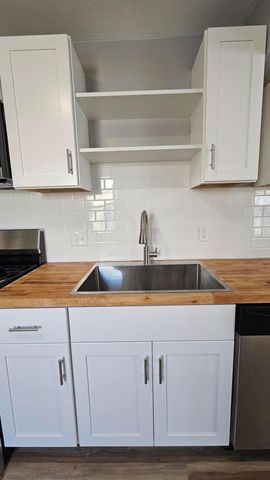 1739 Linwood Avenue, Columbus, OH 43207