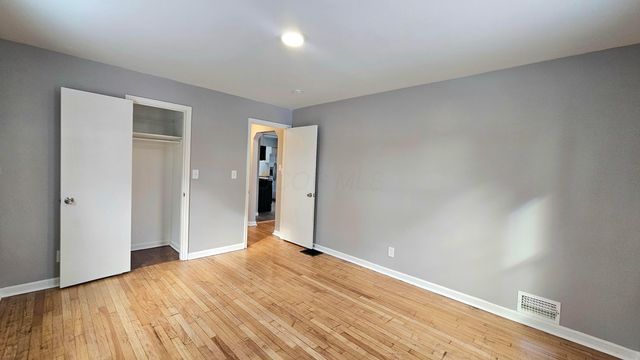 1739 Linwood Avenue, Columbus, OH 43207