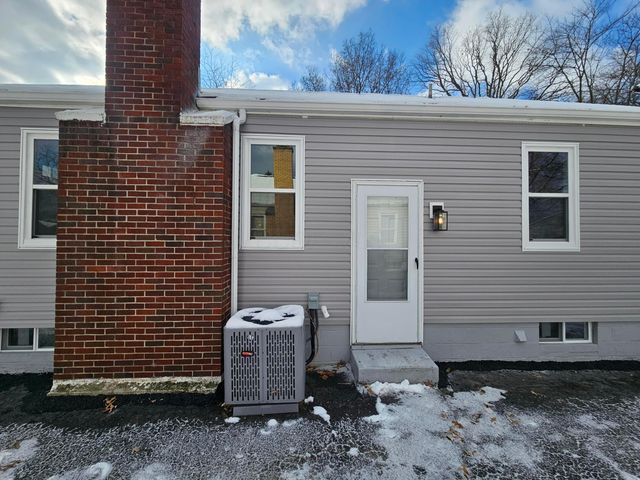 1739 Linwood Avenue, Columbus, OH 43207